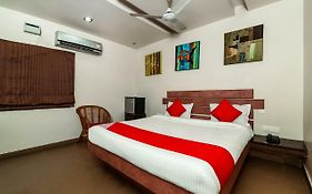 Hotel Manjeera Inn Anakapalle
