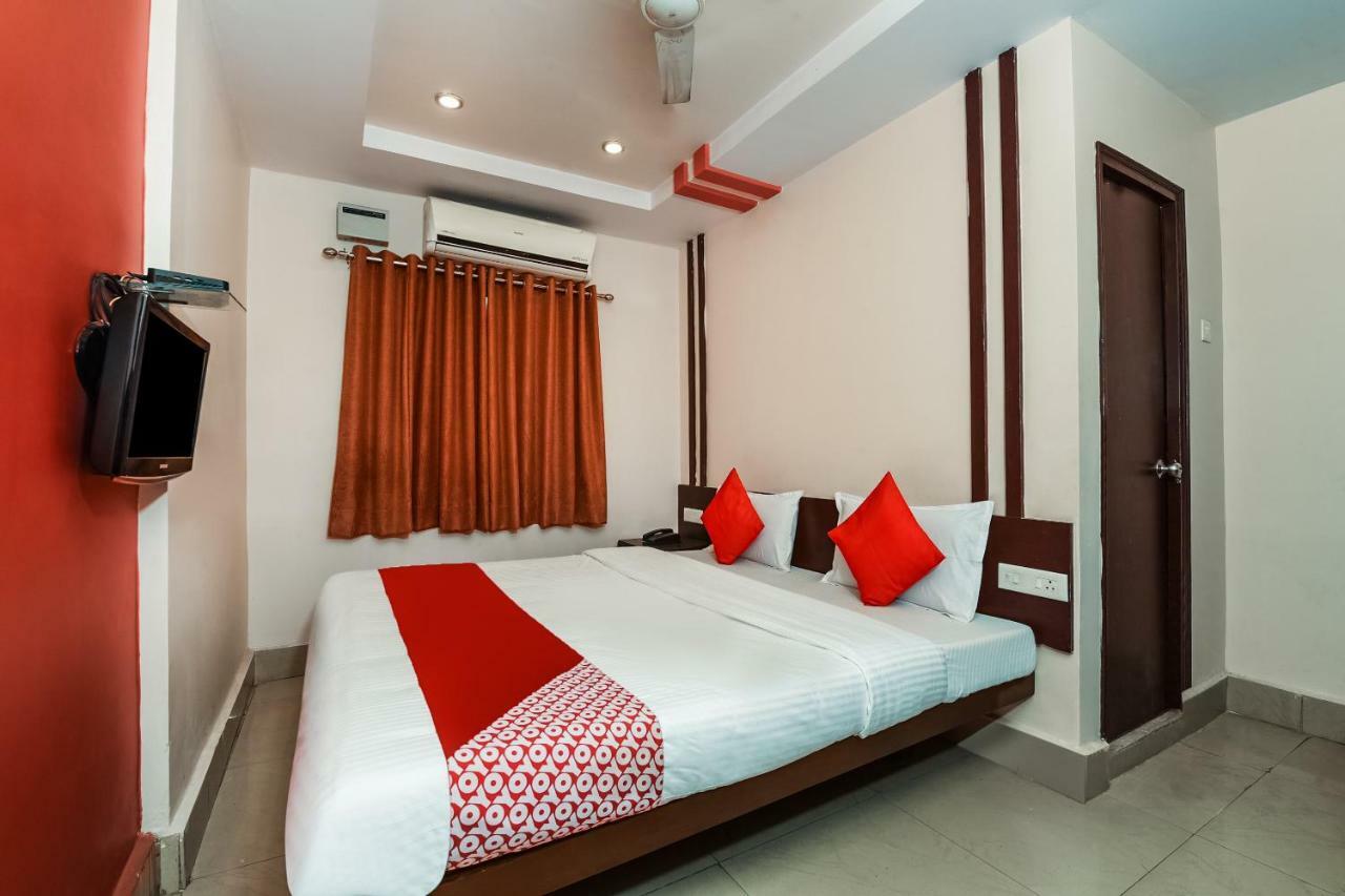 Oyo 28856 Manjeera Inn Visakhapatnam Exterior photo